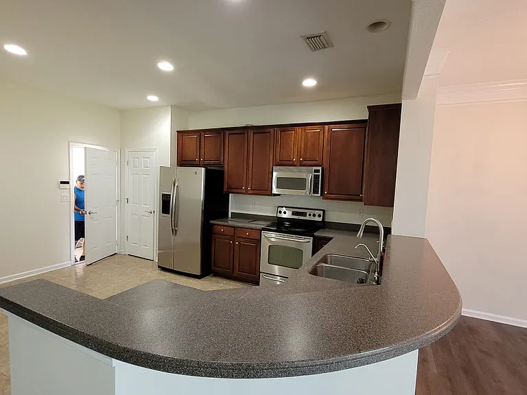 6361 Autumn Berry Cir — Photo 8