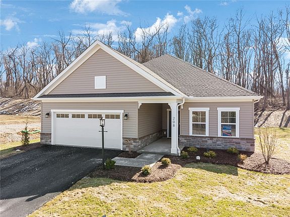 2nd image of 208 Walton Cir