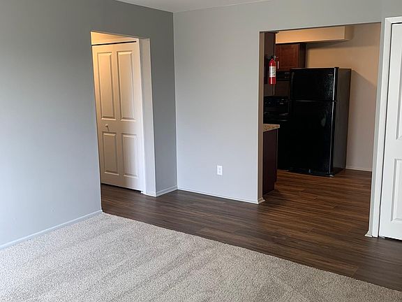 3rd image of 17850 Glendale St APT 15