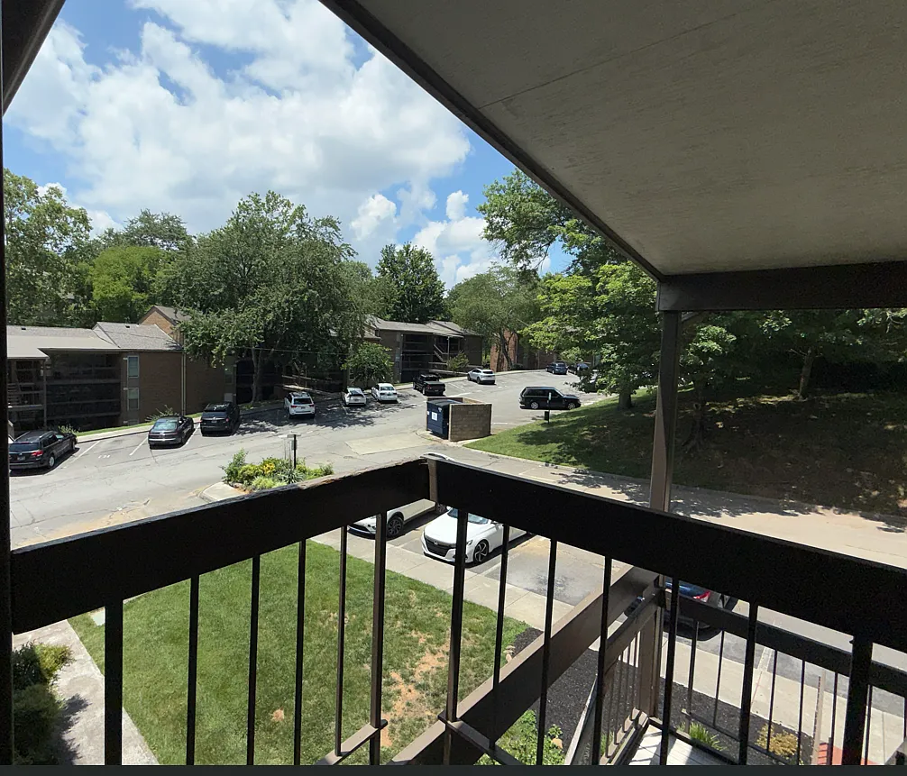 Madrid Ct, Knoxville — Photo 2