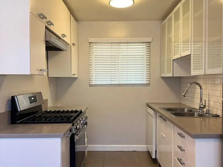 8532 Saturn St. — Photo 1