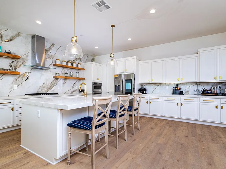 717 Wyeth Ct — Photo 10