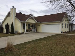 534 Maple St, Tipton, IN 46072