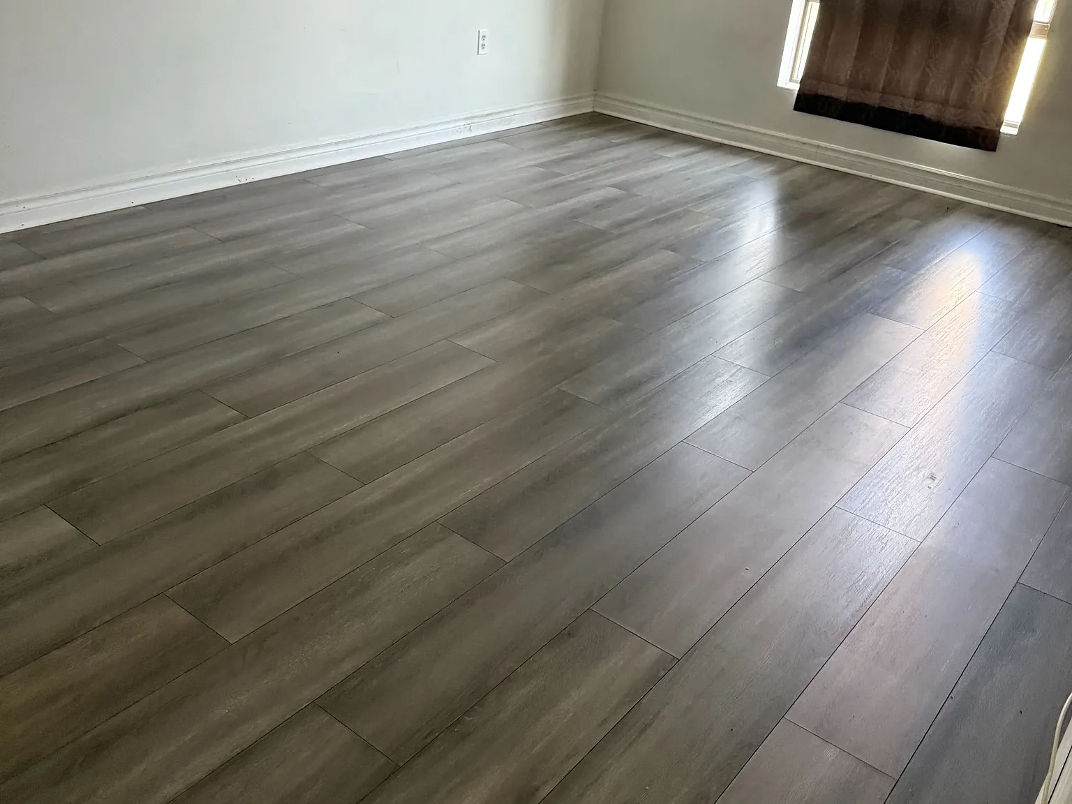 2 bed, $2,400 — Photo 4