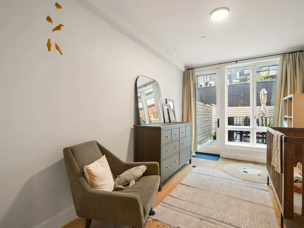 574 Washington Avenue image 5 of 14