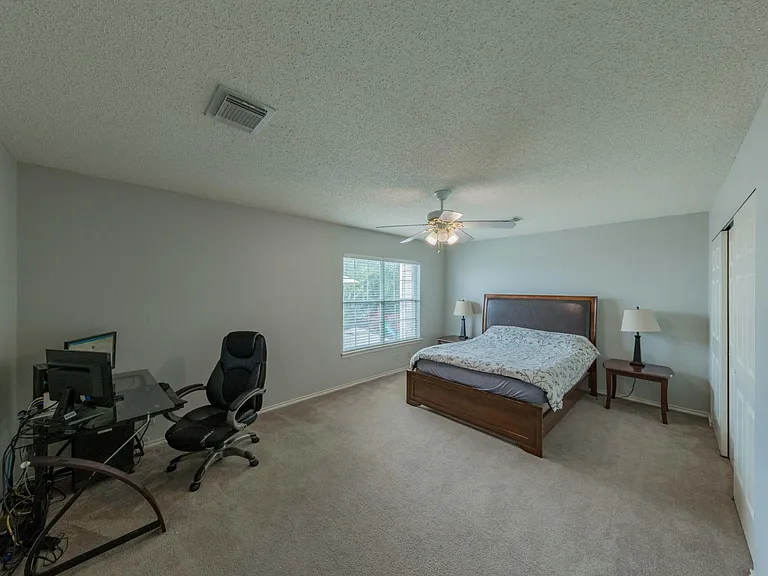 9611 Diamond Gap — Photo 17
