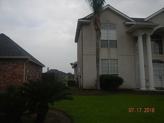 3rd image of 109 Oxbow Dr