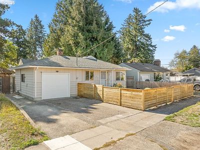 8618 NE Thompson St, Portland, OR, 97220