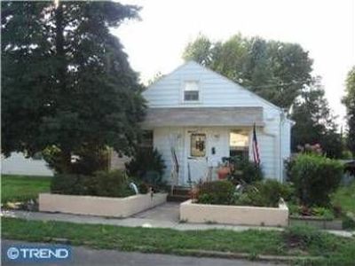 8361 Bannard Ave, Pennsauken, NJ, 08110