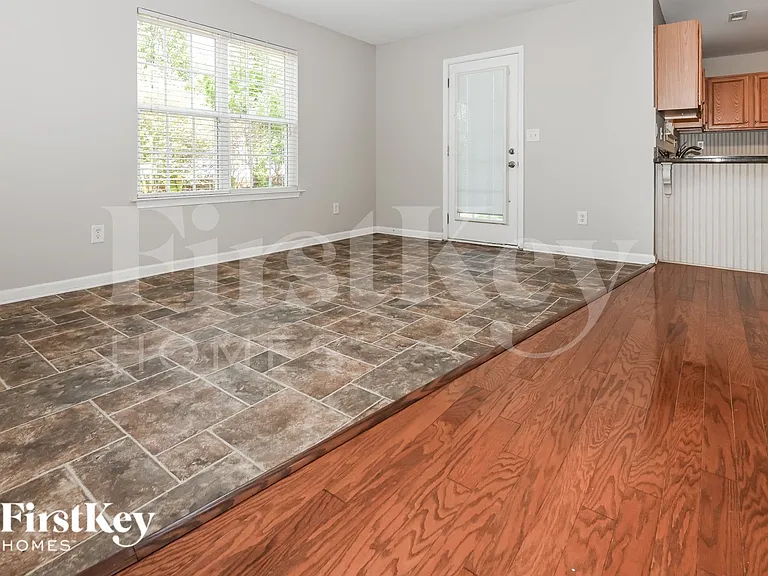 123 Elba Dr — Photo 5