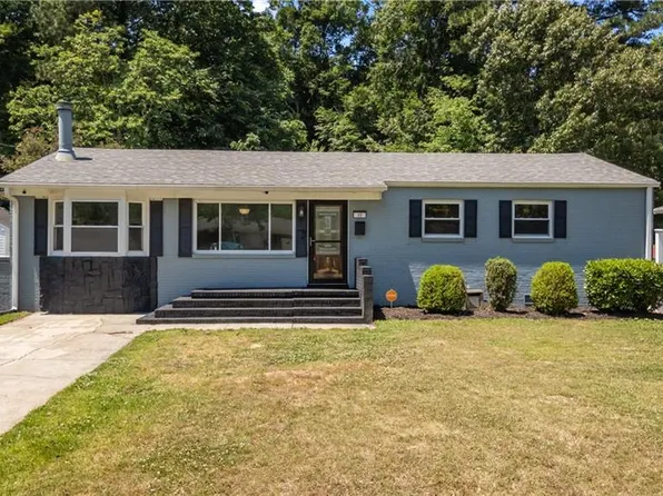 48 Cornwall Ter, Hampton, VA 23666