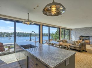 94 Whitman Rd, Stonington, ME 04681