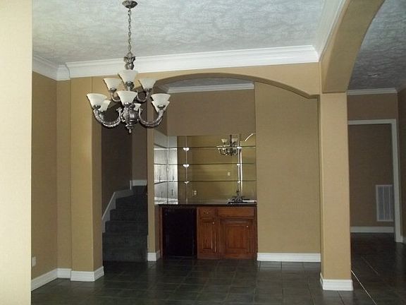 3rd image of 7460 Breckenridge Ct