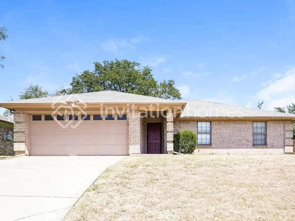 7533 Janetta Dr, North Richland Hills, TX 76180