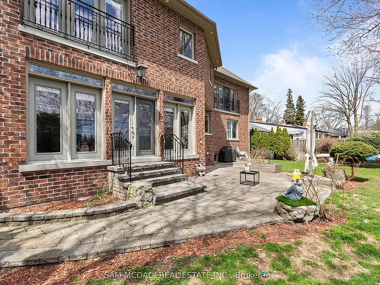 1486 Orchard Haven Rdg — Photo 35