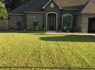 21302 Lake Maurepas Ct, Ponchatoula, LA 70454