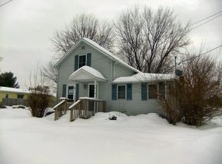 914 E Cass St, Prairie Du Chien, WI 53821