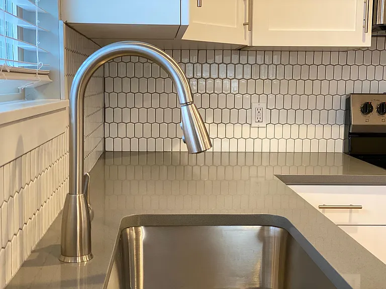 1627 E Roosevelt Ave — Photo 10