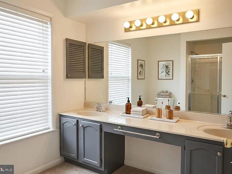 109 Delamere Dr #7 — Photo 8