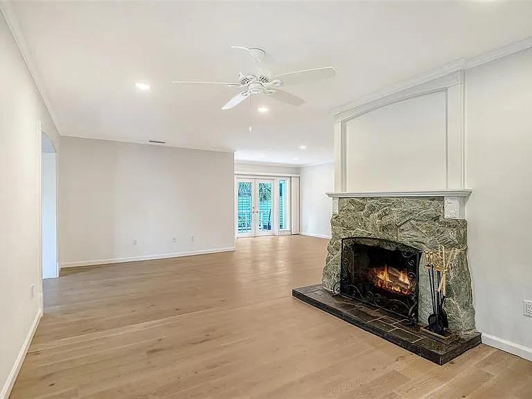 1770 S Oval Dr — Photo 21