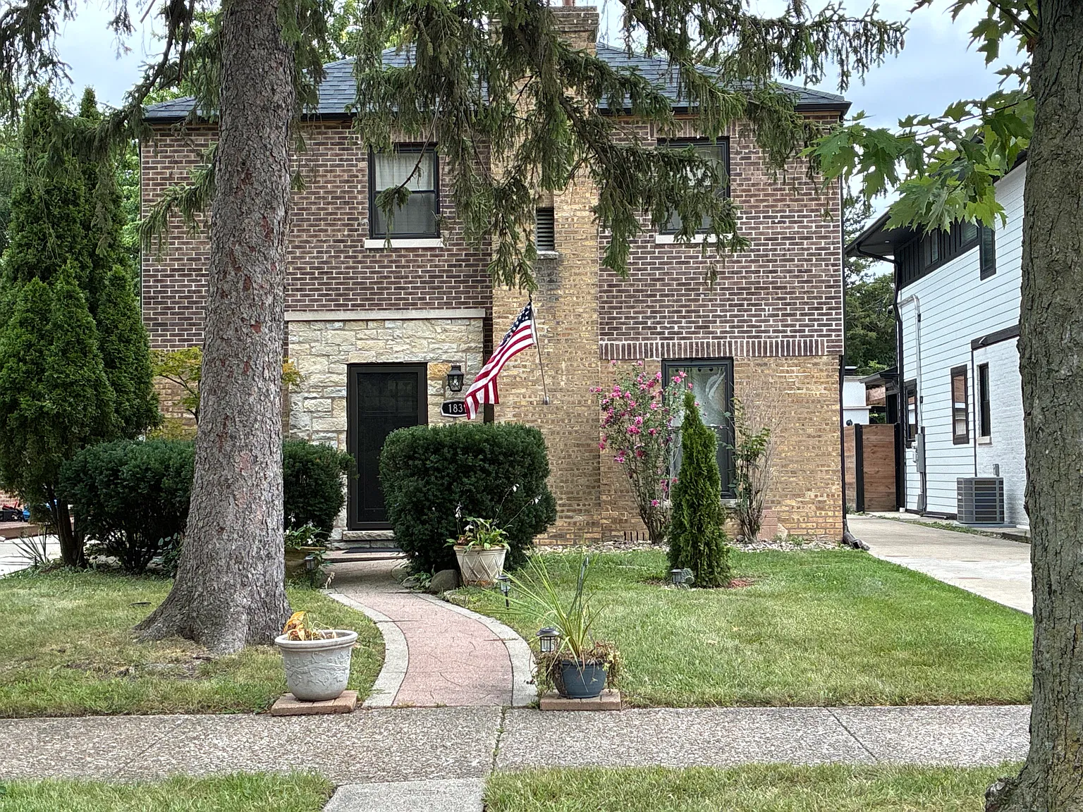 N 74th Ave, Elmwood Park — Photo 1