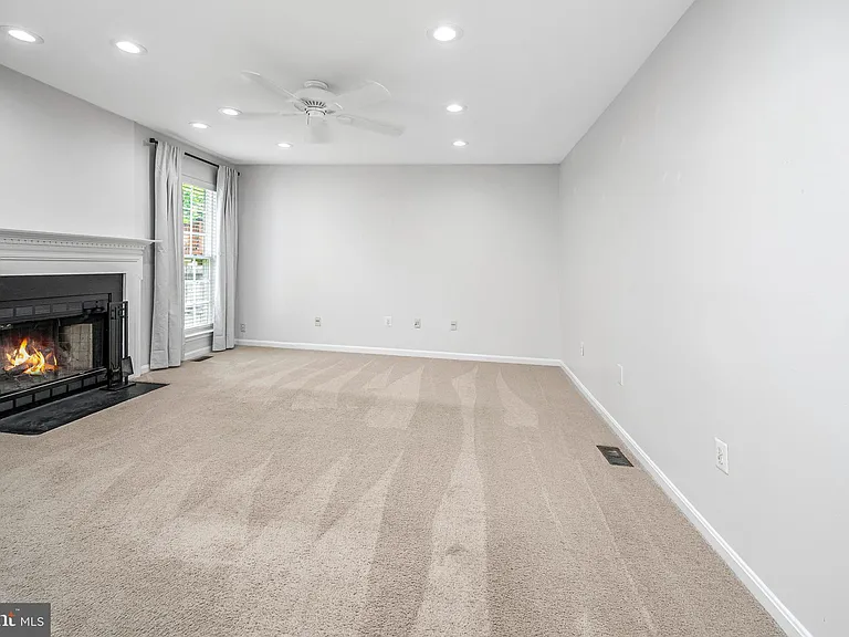 33 Saint Williams Way — Photo 18