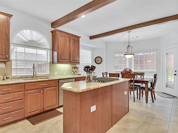 5th image of 1609 Waterside Dr