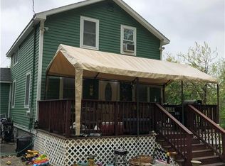 28 Overlook Ave, Bridgeport, CT 06606