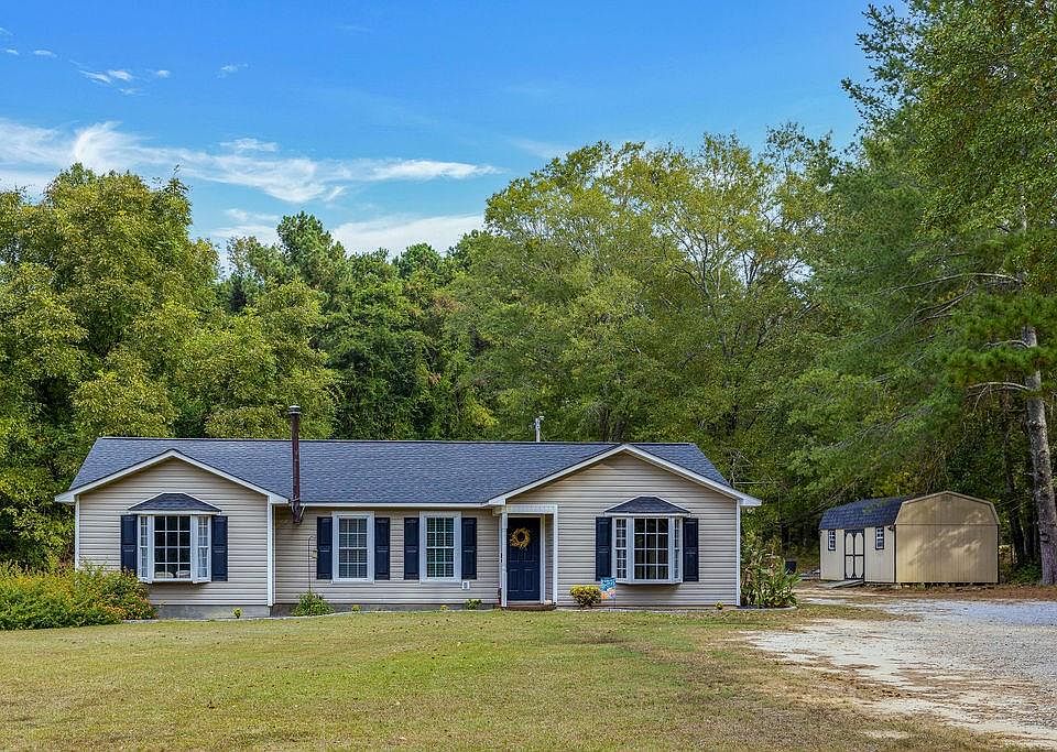 1st image of 68 Briarwood Cir
