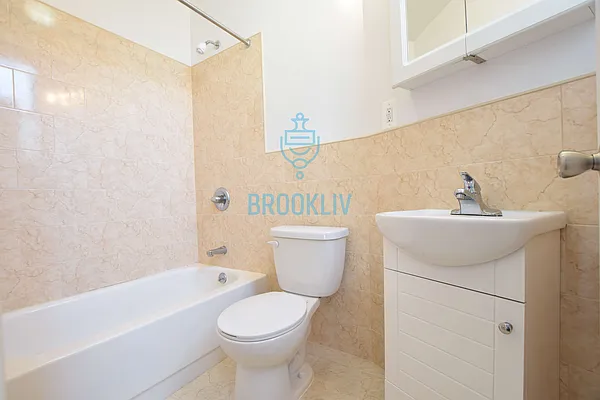 Rented by null | media 40