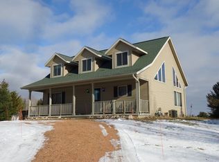 10733 Lake Helen Hts, Rosholt, WI 54473