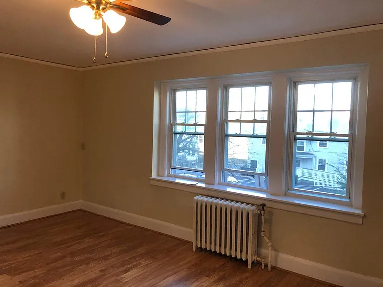 195 Burgin Pkwy #201 — Photo 2