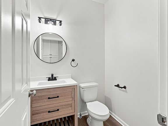 5th image of 14100 Terrace Ct