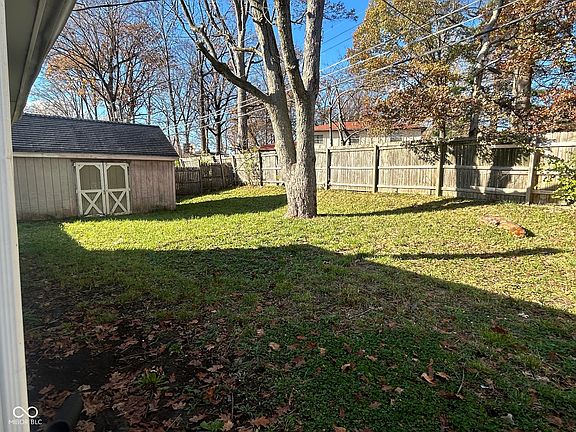 3rd image of 6746 E 52nd St