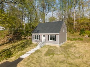 1221 Pleasant Valley Rd N, Groton, CT 06340