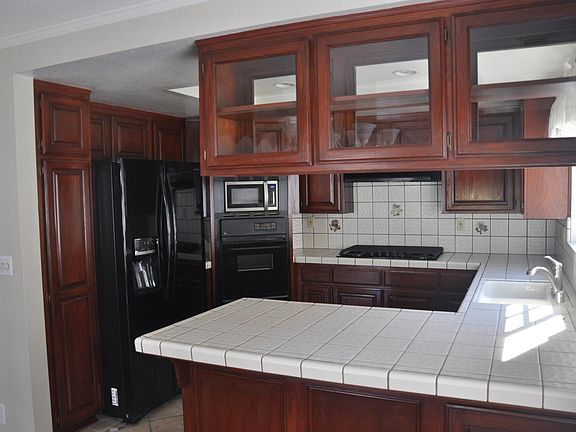 4th image of 1713 Goodman Ave