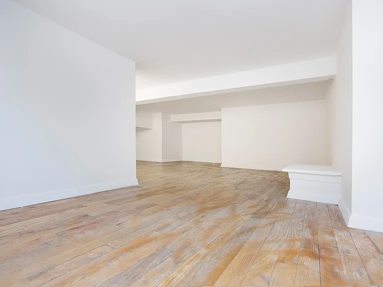 250 Mercer St #B908 — Photo 6