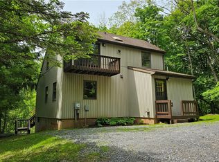 10425 Slayton Rd, Port Byron, NY 13140