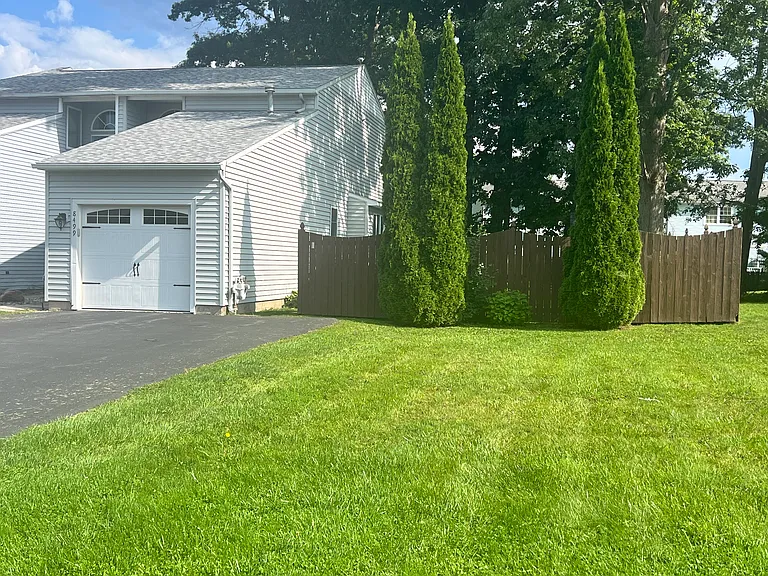 8499 Fathom Dr — Photo 7
