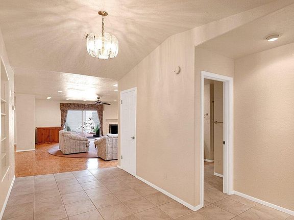 4th image of 8022 E VIA DEL VALLE --