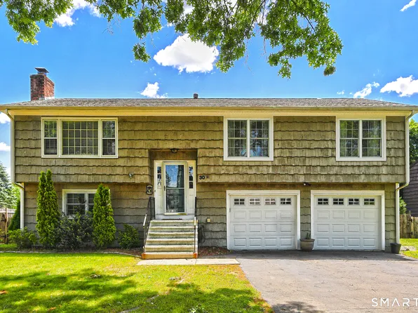 30 Squire Court, Milford, CT 06460