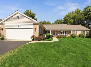 192 Glamis Ln, Inverness, IL 60067