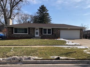 115 S Western Ave, Bartlett, IL 60103
