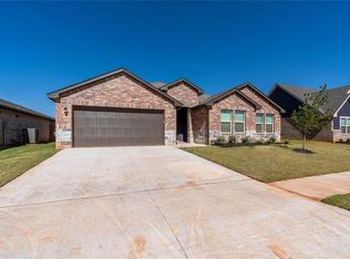 7521 NW 143rd St, Oklahoma City, OK 73132