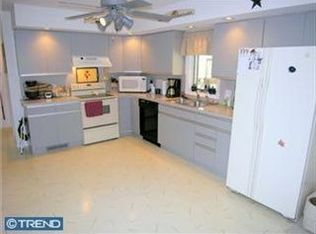 644 Onyx Cave Rd, Hamburg, PA 19526