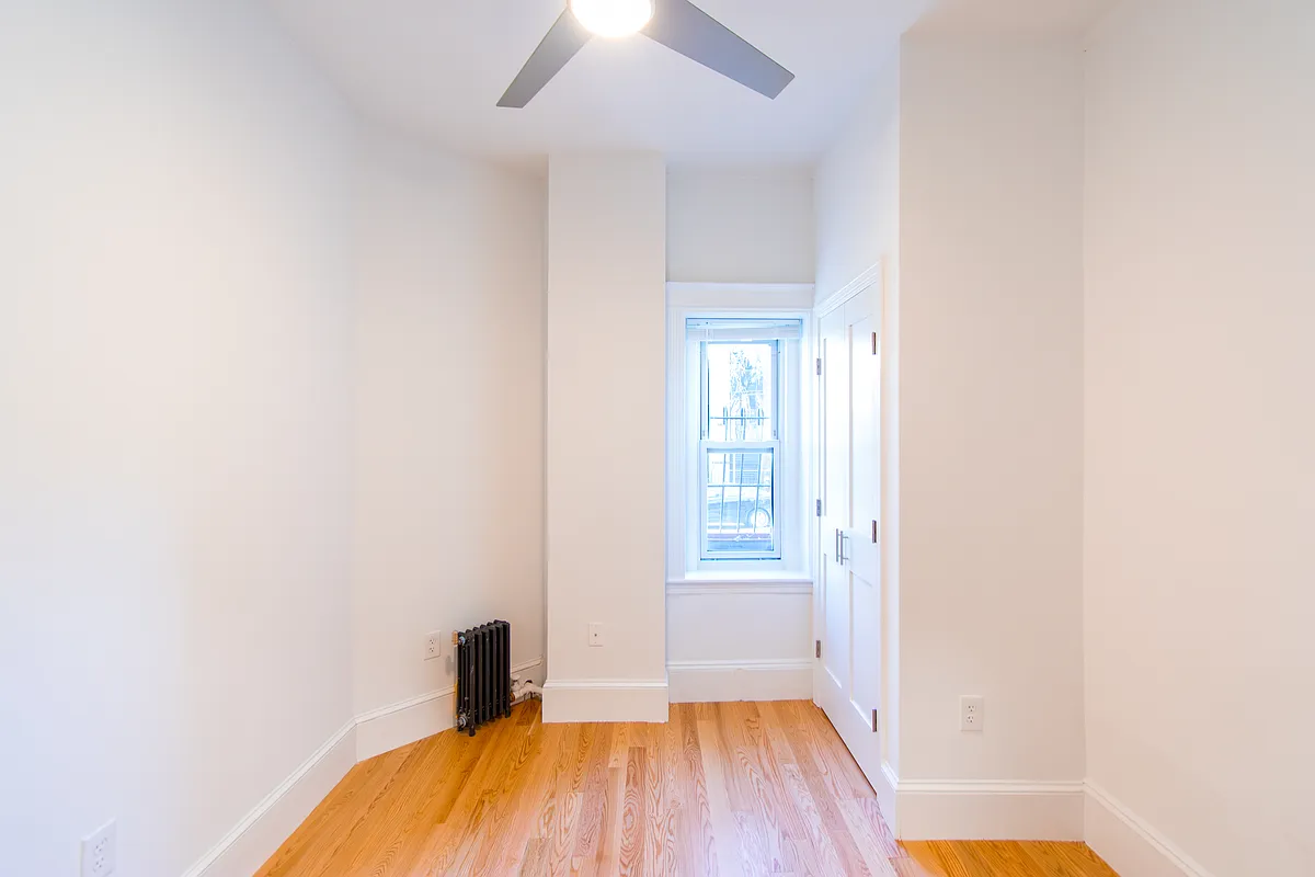 Building Photo - 175 Hemenway St #1