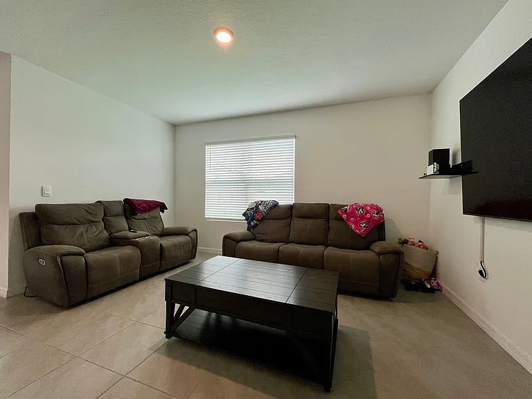 3505 Thistle Bank Ct — Photo 13