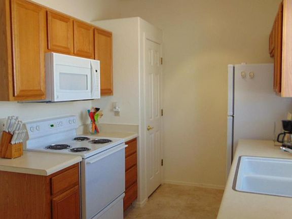 2nd image of 3802 S Camino Del Golfista