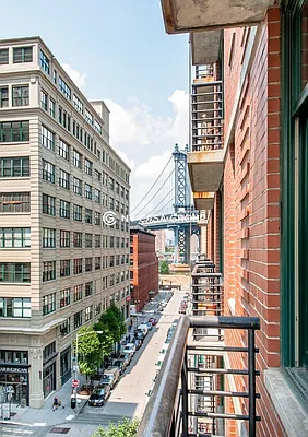 Rented by NY Casa Group | media 21