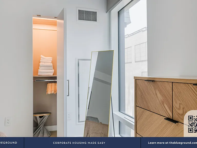 572 11th Ave #8T — Photo 10